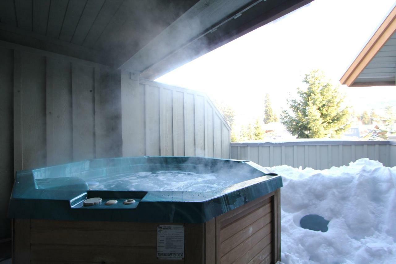 Glacier'S Reach By Whistler Retreats エクステリア 写真